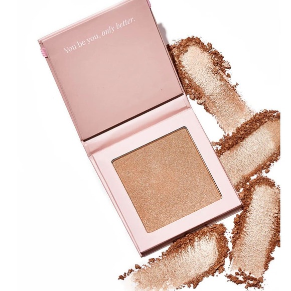 Motd "Something Magical" Highlighting Powder *New* - Picture 2 of 7